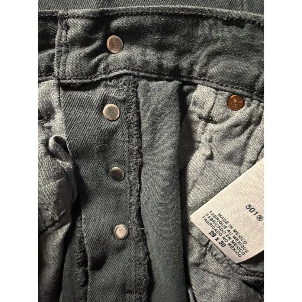 Levi's 501 Jeans Mens 29x30 Gray‎ Straight Leg 100% Cotton Button Fly Denim